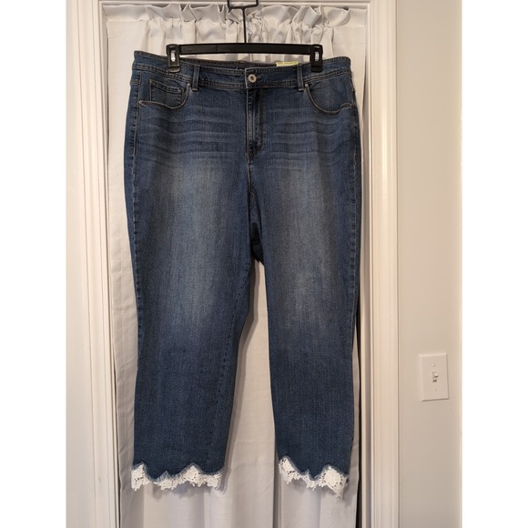 NWT International Concepts Women's Skinny Tummy Control  Cropped Jeans... - Picture 1 of 11
